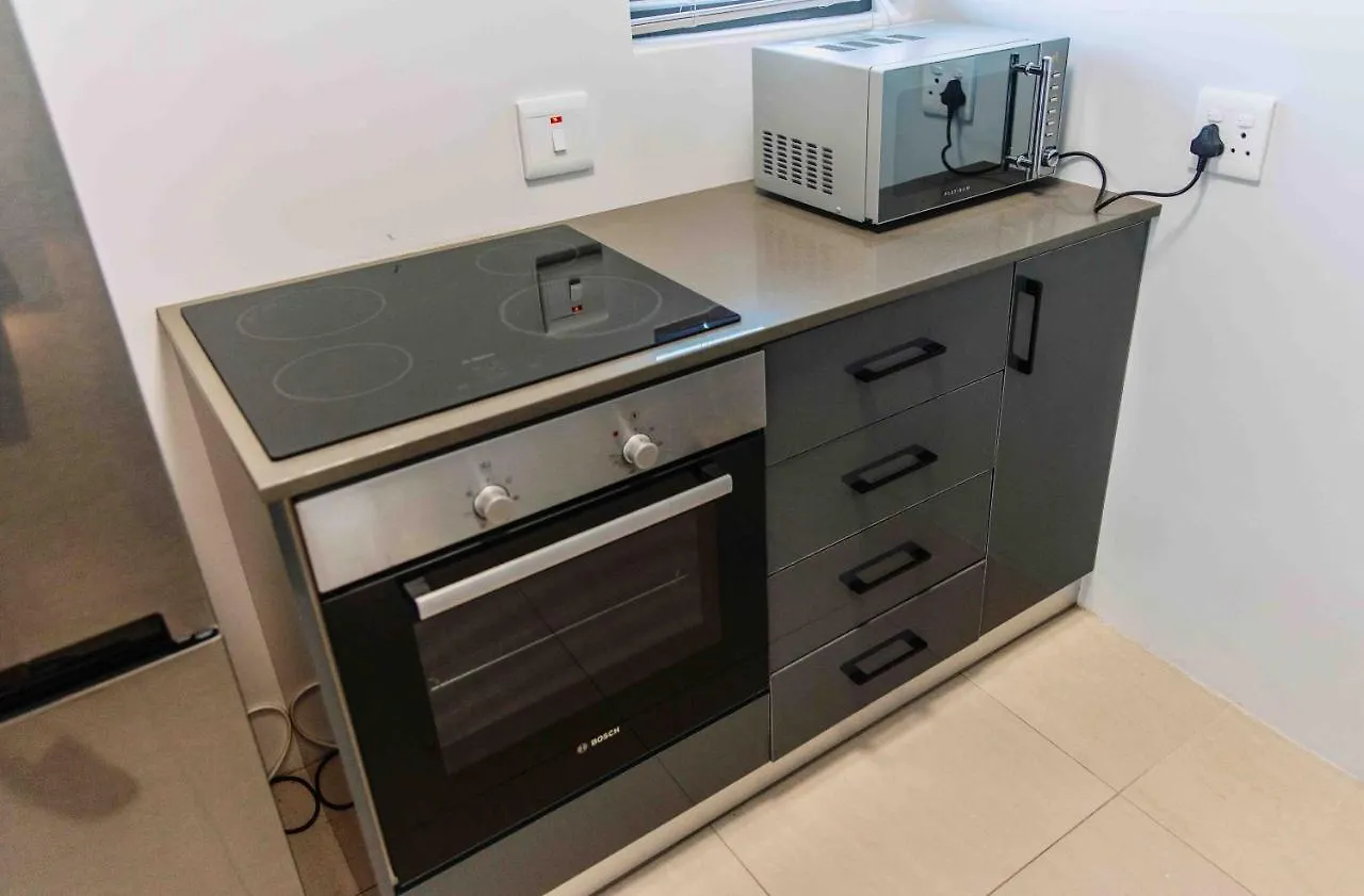 Camborne Holiday Apartments Cape Town