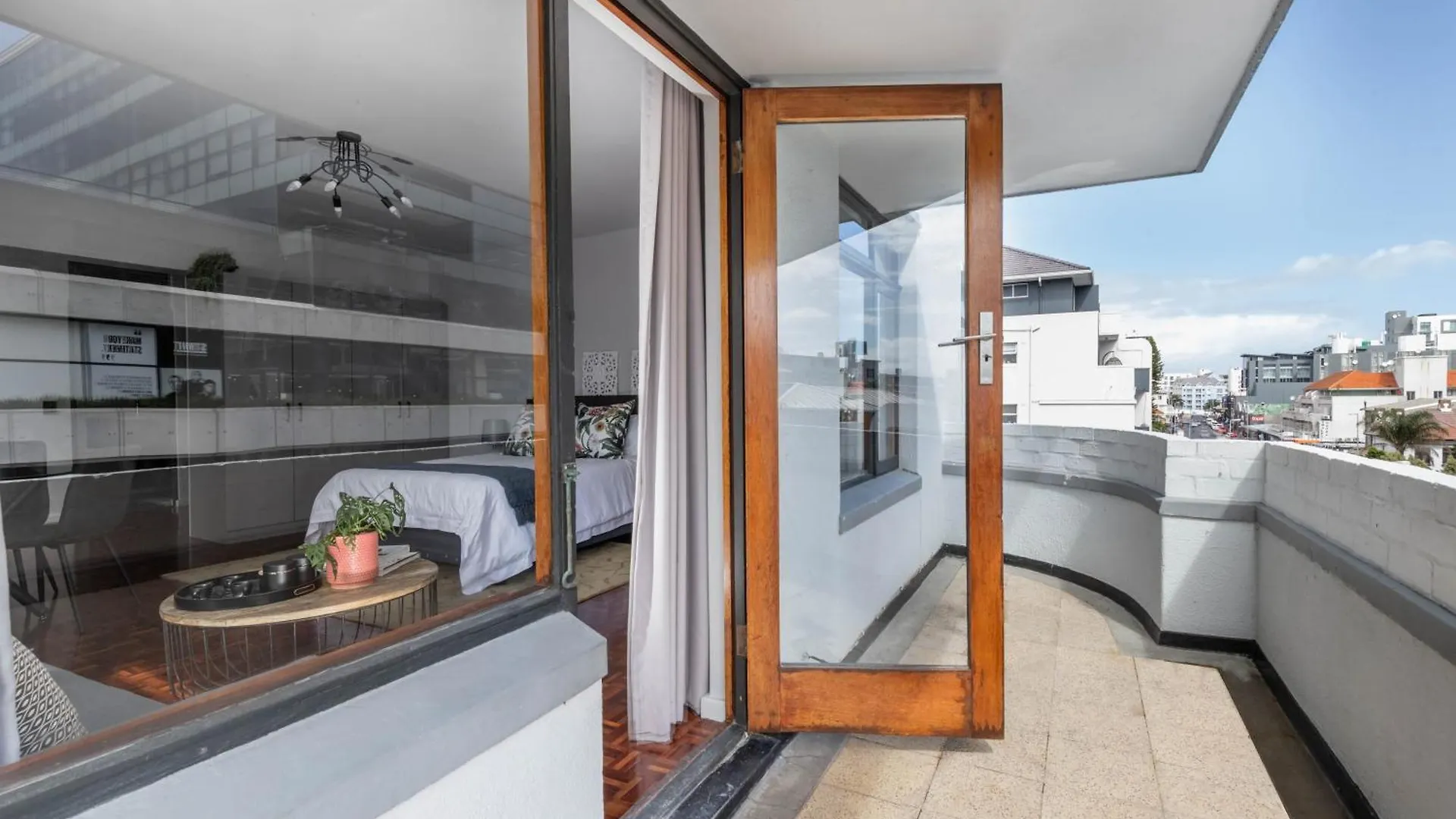 Camborne Holiday Apartments Cape Town